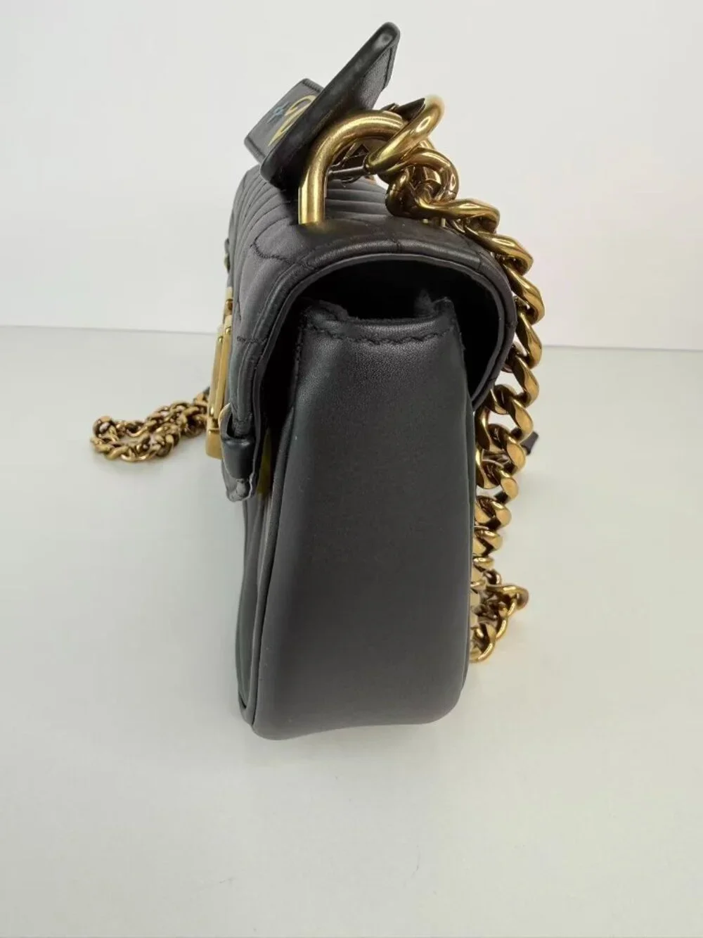 Louis Vuitton new wave chain bag